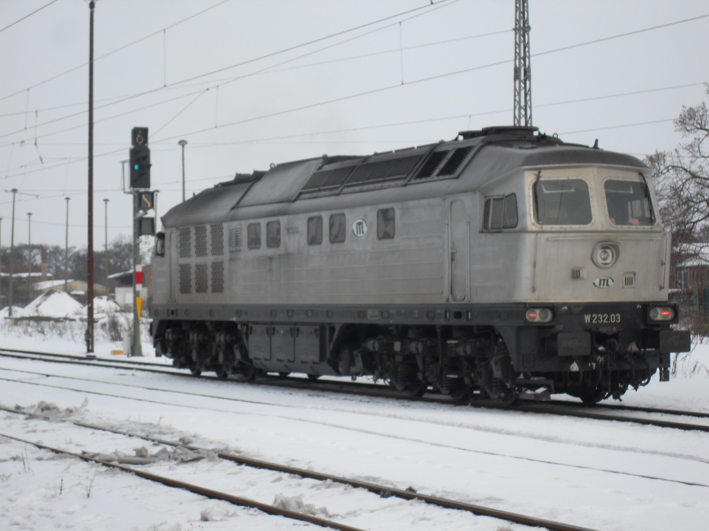 Am 16.02.2010 war W232.03 (242 005,ex.142 005) der ITL in Stendal zu Gast gewesen.