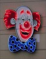 Erwischt! Obwohl maskiert, haben wir Gary nat�rlich sofort erkannt und dabei mag er den Karneval doch angeblich gar nicht.